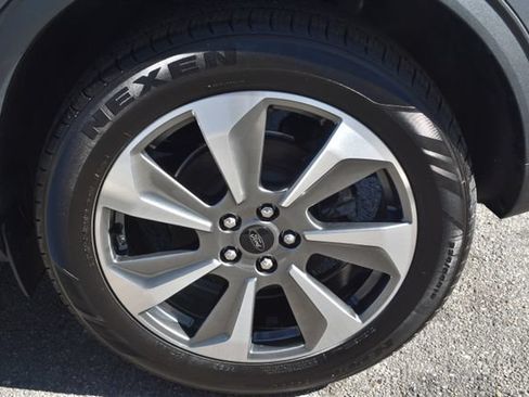 Used 2024 Ford Escape Platinum AWD/4WD image 47