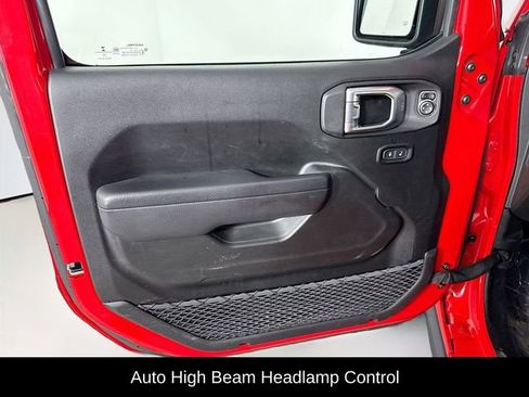 Used 2022 Jeep Wrangler Unlimited Rubicon 4xe w/ Safety Group AWD/4WD image 13