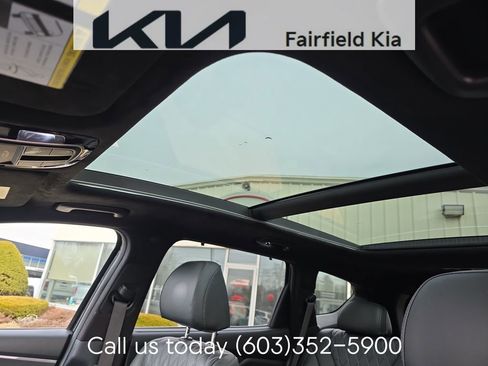 Used 2022 Hyundai Santa Fe Calligraphy image 22