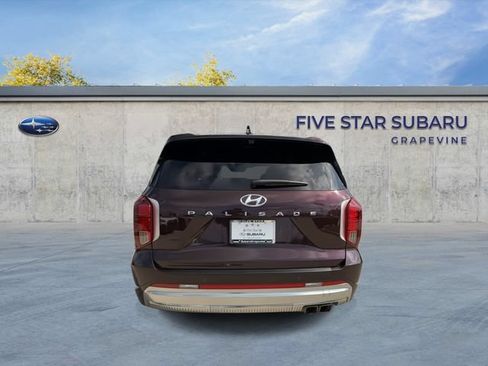 Used 2024 Hyundai Palisade Calligraphy FWD image 7
