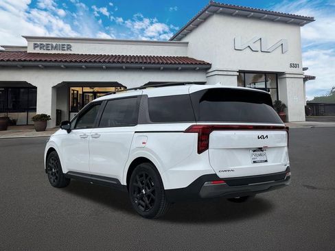 New 2026 Kia Carnival SX FWD image 6