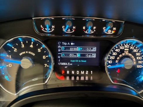 Used 2014 Ford F150 Lariat w/ Equipment Group 502A Luxury AWD/4WD image 22