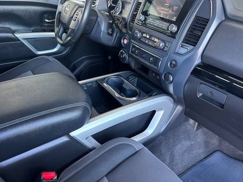 Certified 2024 Nissan Titan SV w/ SV Convenience Package AWD/4WD image 17