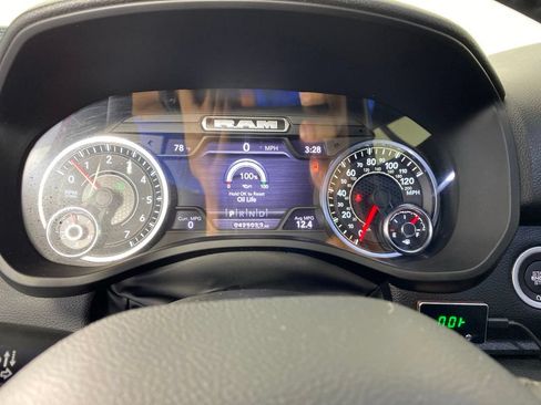 Used 2022 RAM 1500 Big Horn w/ Built-to-serve Edition AWD/4WD image 18