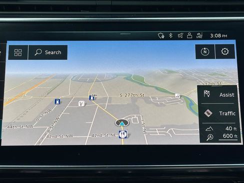 Used 2019 Audi Q8 Prestige w/ Luxury Package AWD/4WD image 39