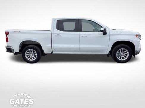 Used 2024 Chevrolet Silverado 1500 LT AWD/4WD image 10