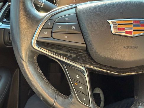 Used 2020 Cadillac XT5 Premium Luxury w/ LPO, Floor Liner Package FWD image 13