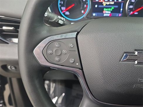 Used 2023 Chevrolet Traverse RS w/ LPO, Floor Liner Package image 17