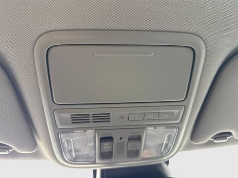 Used 2017 Honda Odyssey EX-L image 34
