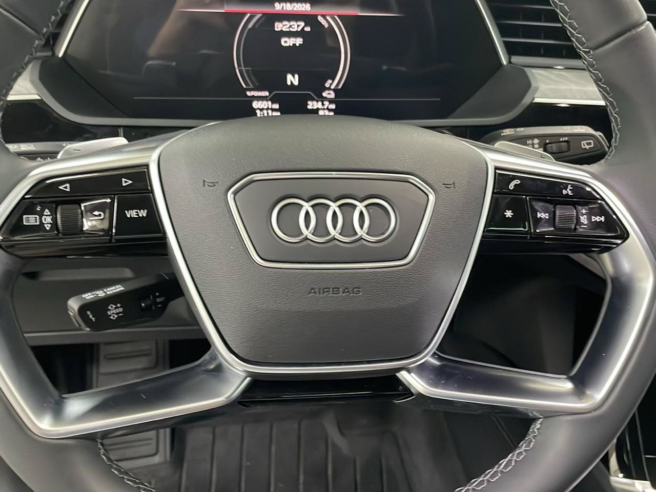 Used 2024 Audi Q8 e-tron Premium Plus w/ Premium Plus Package AWD/4WD image 24