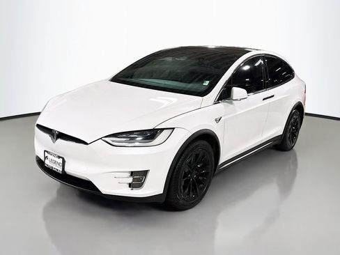 Used 2020 Tesla Model X Performance image 1