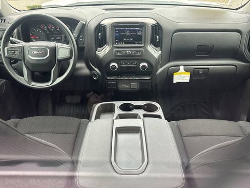 Used 2025 GMC Sierra 1500 Pro w/ Pro Value Package AWD/4WD image 12