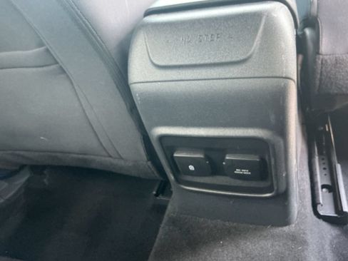 Used 2022 Ford Bronco Big Bend w/ Sasquatch Package AWD/4WD image 14