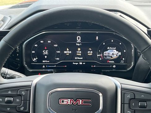 New 2025 GMC Sierra 1500 SLE w/ Max Trailering Package image 35