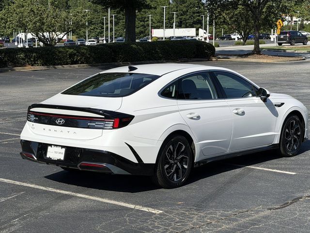 Used 2025 Hyundai Sonata SEL FWD image 9