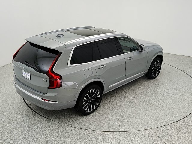 New 2027 Volvo XC90 B5 Plus AWD/4WD image 35