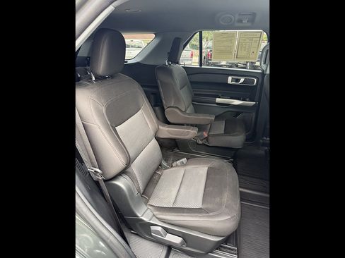 Used 2023 Ford Explorer XLT w/ Class IV Trailer Tow Package AWD/4WD image 15