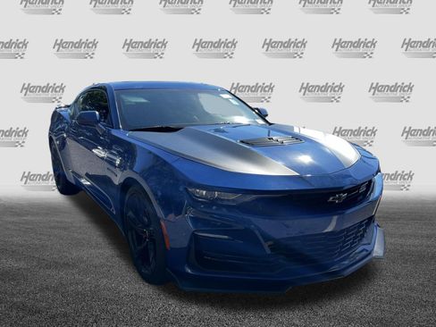 Used 2024 Chevrolet Camaro SS RWD image 2