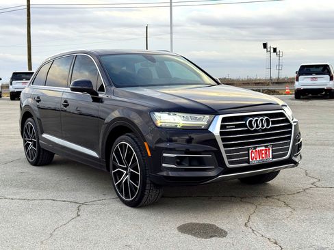 Used 2017 Audi Q7 3.0T Prestige image 4