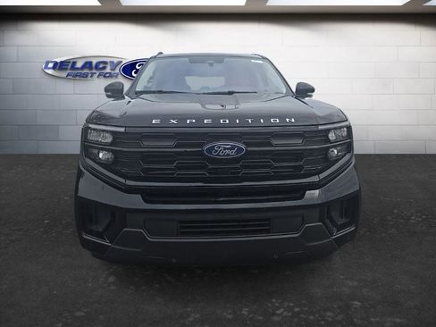 Used 2025 Ford Expedition Active image 8