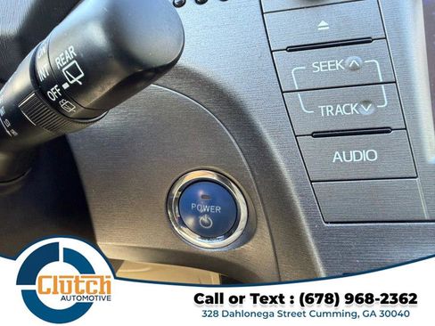 Used 2015 Toyota Prius Two image 21