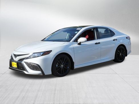 Certified 2023 Toyota Camry XSE w/ Navigation Package FWD image 3