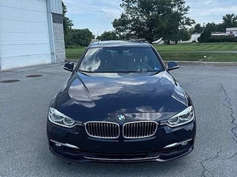 Used 2016 BMW 328i xDrive Sedan AWD/4WD image 1