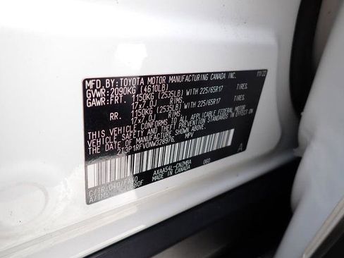 Certified 2022 Toyota RAV4 XLE image 21