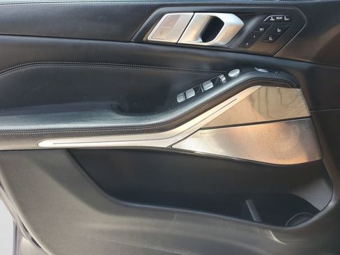 Used 2019 BMW X7 xDrive50i w/ Dynamic Handling Package AWD/4WD image 20