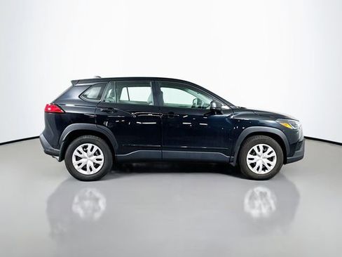 Certified 2024 Toyota Corolla Cross L AWD/4WD image 7