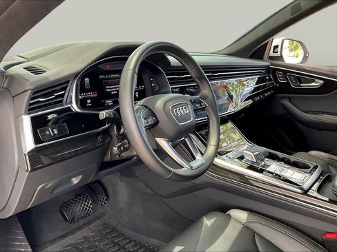 Used 2025 Audi Q8 Prestige AWD/4WD image 17