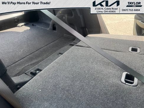 Used 2025 Chevrolet Malibu LT FWD image 21