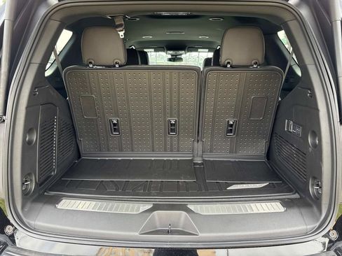 New 2025 Chevrolet Tahoe Premier image 8