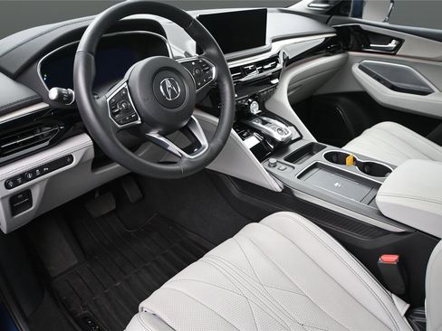 Certified 2026 Acura MDX SH-AWD w/ Advance Package image 2