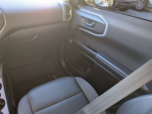 Used 2021 Ford Bronco Sport Outer Banks image 18