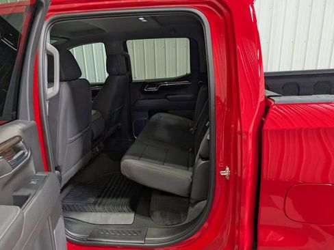 Used 2023 GMC Sierra 1500 Elevation image 9