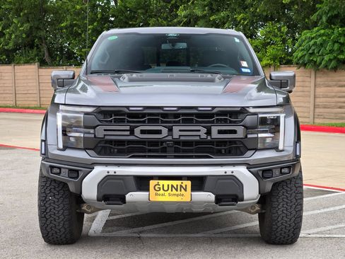 Used 2025 Ford F150 Raptor AWD/4WD image 8