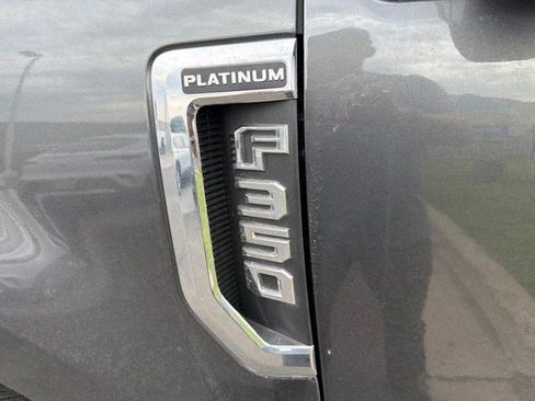 Used 2019 Ford F350 Platinum w/ Platinum Ultimate Package AWD/4WD image 11
