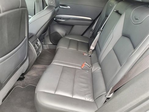 Used 2024 Cadillac XT4 Premium Luxury image 7