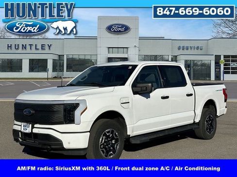Used 2022 Ford F150 Lightning XLT image 1