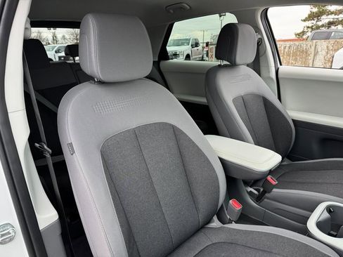 Used 2023 Hyundai Ioniq 5 SE image 19