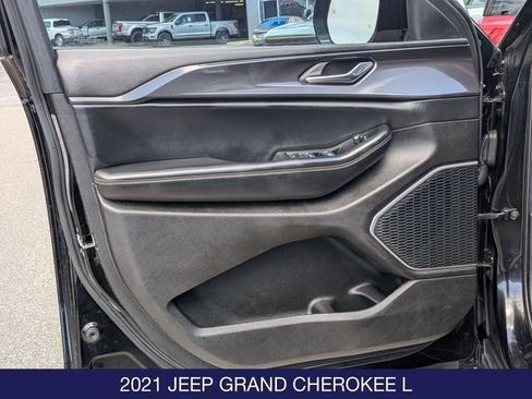 Used 2021 Jeep Grand Cherokee L Laredo AWD/4WD image 10