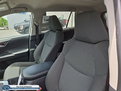 Used 2024 Toyota RAV4 XLE w/ Weather Package AWD/4WD image 30