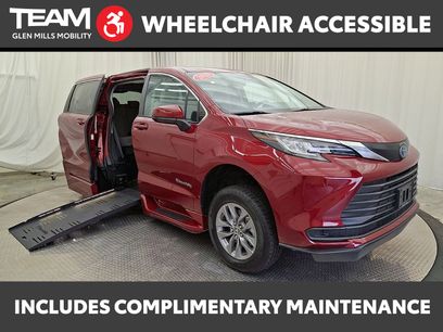 Used 2023 Toyota Sienna LE