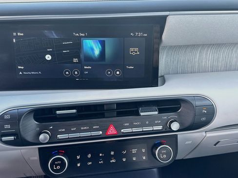 Used 2026 Hyundai Palisade Calligraphy FWD image 12