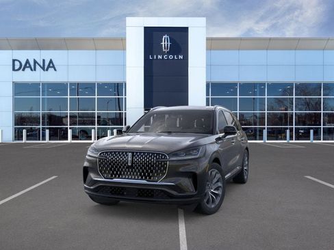 New 2025 Lincoln Aviator Reserve image 2