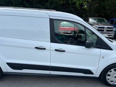 Used 2019 Ford Transit Connect XL FWD image 5