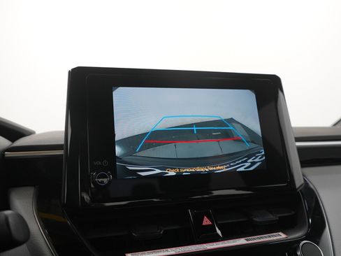 Used 2024 Toyota Corolla SE w/ SE Convenience Package FWD image 25