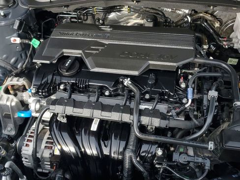 Used 2025 Hyundai Kona SEL image 11