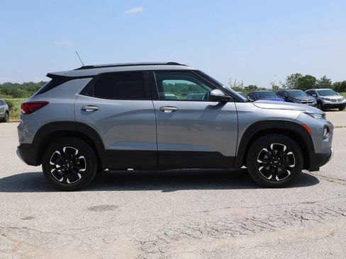 Used 2023 Chevrolet TrailBlazer LT FWD image 7